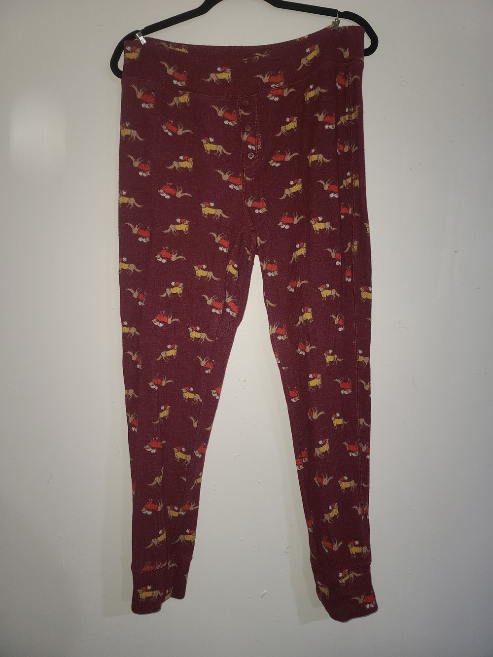 Aerie Burgundy Leggings Christmas